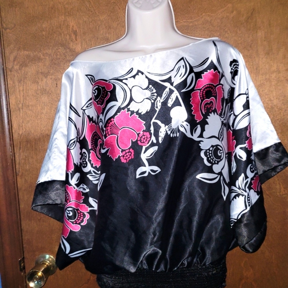 Plus Floral Top